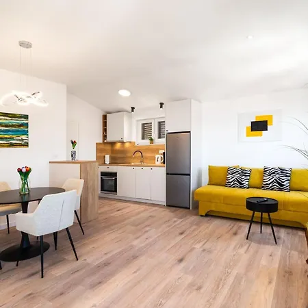 Apartment Marino